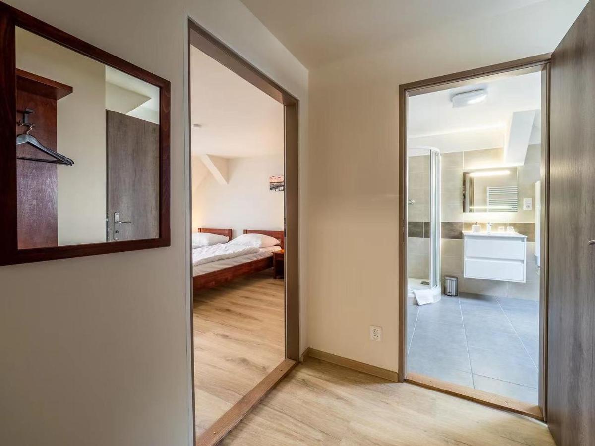 Apartment Jinghu Hluboká nad Vltavou المظهر الخارجي الصورة